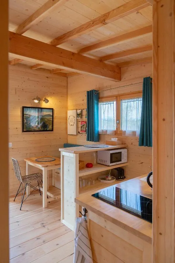 Les Lodges De La Viarhona / Cabane-Spa Virignin 0*,  France