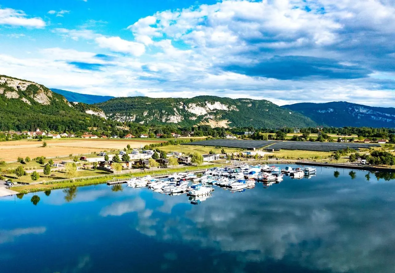 Les Lodges De La Viarhona / Cabane-Spa location