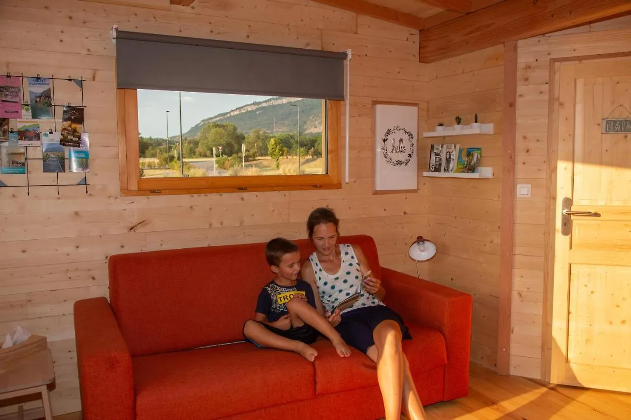 Les Lodges De La Viarhona / Cabane-Spa Virignin 0*,  France
